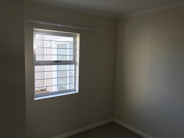 To Let 3 Bedroom Property for Rent in Sunningdale Western Cape
